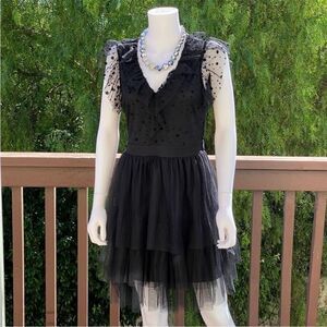Haute Monde Net Overlay Flutter Sleeve Black Dress. Size Medium.